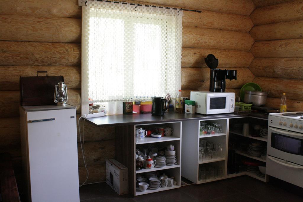 Hotel Jaama Puhkemaja à Raigastvere Extérieur photo